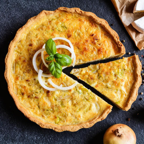 onion-quiche-with-camembert-leek-and-eggs